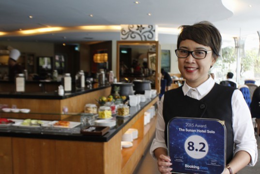 The Sunan Hotel Solo menyabet penghargaan berharga “Guest Review Award 2015